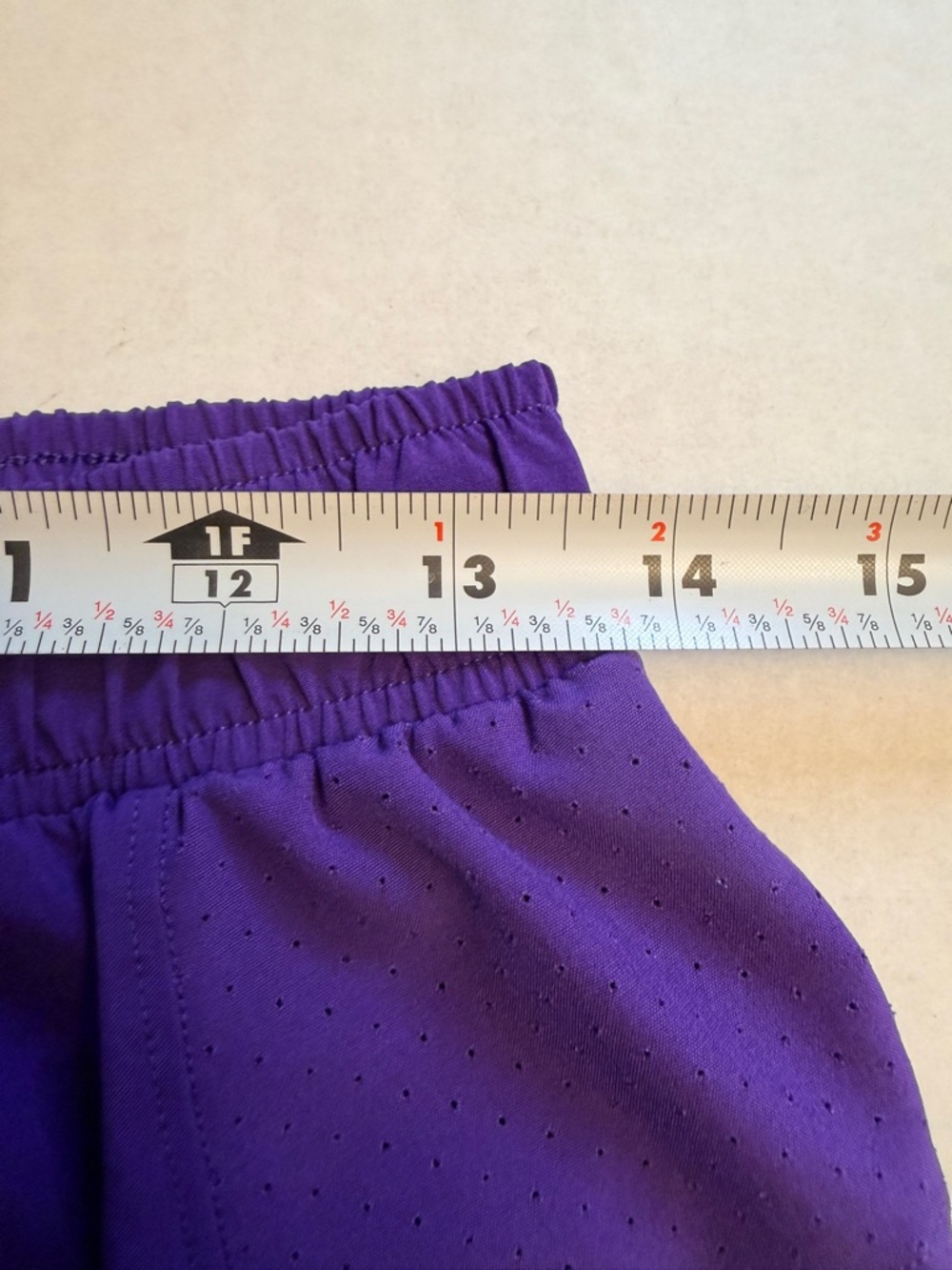 Lululemon Men’s Medium Surge Shorts Purple 6" Inseam Lined Run Workout - Picture 10 of 11